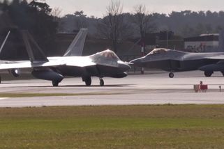 Americké F-22 jsou poprvé v Izraeli. Washington zvyšuje tlak na Teherán - Seznam Zprávy