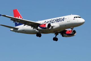 Dvě letadla směřující do Ruska musela kvůli útoku dronů přistát v Helsinkách - Novinky