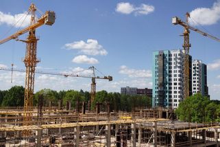 Na Česko dopadne rekordní úbytek stavebních povolení - Novinky