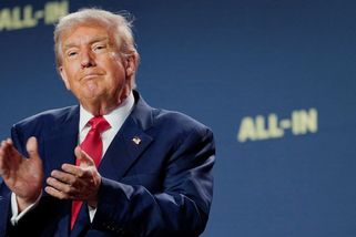 Chaos a nejistota. Trumpova „páka na všechno“ otřásla světem - Seznam Zprávy