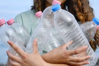 PŘEHLEDNĚ: Jak bude fungovat zálohování PET lahví a plechovek - Novinky