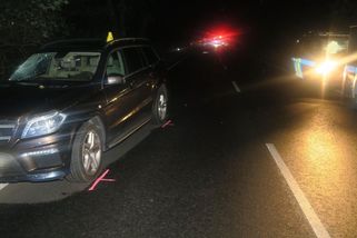 Řidič, který na Sokolovsku smetl matku s dcerou na kole, byl opilý. Žena zemřela - Novinky