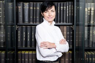 Bradáčová: Za lži, urážky a nenávist na internetu budou padat tresty - Seznam Zprávy