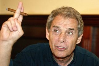 Sbohem, lásko, já jedu dál. Připomeňte si Josefa Laufera ve fotkách - Seznam Zprávy