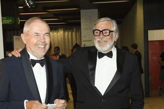 Jaké jsou honoráře hvězd karlovarského festivalu? Eben s Bartoškou si přijdou na miliony
