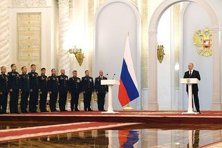 Když se hrdinové vracejí domů. Propagandě navzdory rozsévají veteráni SVO hrůzu i doma v Rusku - Médium.cz