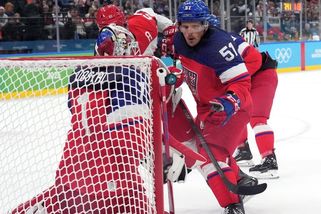 Musíme se probrat, protože jinak to proti Kanadě dopadne ostudou, řekl Šimek. Přiznal fén od kouče - Sport.cz