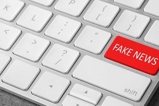 OVĚŘOVNA: Jakým nepravdám věří Češi? Velký průzkum ukázal černý kašel i alžírskou boxerku