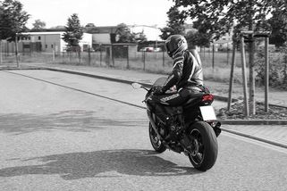 Yves Rénier: komisaři Moulinovi zlomila srdce Goldie Hawn. Chtěl být pilotem a měl utajenou dceru - Médium.cz