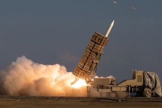 securitymagazin.cz/defence/iran-pvo-talassh-sayyad-kub-khordad-1404074103.html