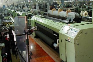 Vzestup a pád: Příběh textilky, kterou nezlomily války, ale moderní doba - Médium.cz