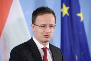 Szijjártó odmítl kritiku prezidenta Pavla a vytkl mu jeho minulost | ČeskéNoviny.cz