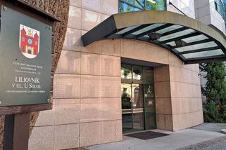 Prodávala své děti lékaři na Liberecku k sexuálním hrátkám, dostala osm let - Novinky