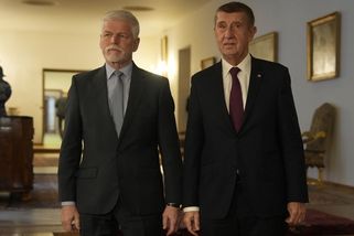 Koordinační schůzky na Hradě se ruší. Babiš a Pavel se budou scházet ve dvou - Novinky