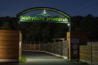 Beskydský očistec: Zázračná voda a drsná facka v slavném pivovaru - Médium.cz
