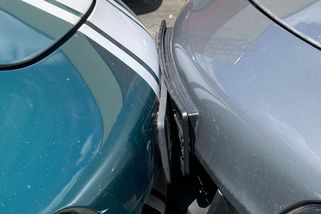 Řidiči si stěžují na neustálé kontroly. Francie nasadila na dovezená auta past, která na dálku křičí o pozornost policie