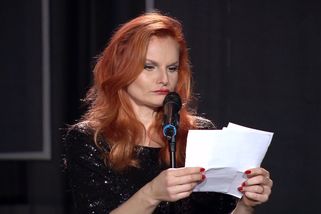 Iva Pazderková: Dotazy | Na Stojáka