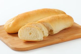 Rohlík jako časovaná bomba? Přešlechtěná pšenice nám ničí střeva, varují experti