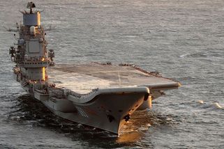 Konec ruských snů o letadlové lodi: bude Kuzněcov sešrotován a miliardové investice odepsány?