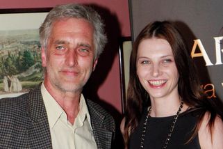 Pamatujete na Tomáše Hanáka? Dost se změnil, každé dítě má s jinou ženou a je z něj hospodský - Médium.cz