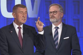 „Profesor Nutella zdraví soudruha Bureše.“ Fiala v...