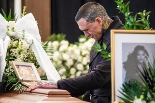 Luxus jen na oko? Po smrti influencerky Moniky Jákliové vyplouvají na povrch dluhy i spory kolem pohřbu