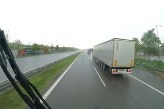 Než začnete nadávat. Předjíždějící se kamiony očima odborníka | Učíme vás řídit