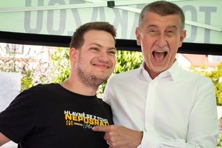 Glosa: Držte si respirátory, vinou politiků se řítíme na JIPky - Seznam Zprávy