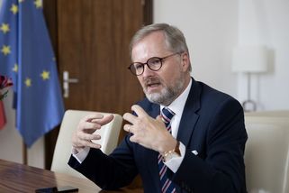 „Díky, že šetříte elektřinou a plynem,“ vzkázal Fiala na Nový rok Čechům - Seznam Zprávy