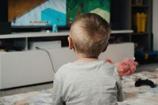 „Nesnesitelná“ tíha žití našich juniorů. Mají všechno, je jim to málo - Médium.cz