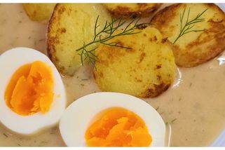 Odlehčená koprová omáčka bez mouky – s cottage sýrem a cuketou