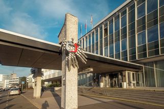 Plíživé zestátňování veřejnoprávní televize dosáhlo s odchodem Moravce nové mety - Médium.cz