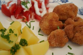 Jak rychle obalit květák na smažení? S tímto trikem to zvládnete během okamžiku