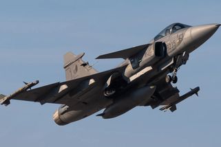Ukrajina se chystá nakoupit stovky švédských Gripenů a francouzských stíhaček Rafale - Echo24.cz