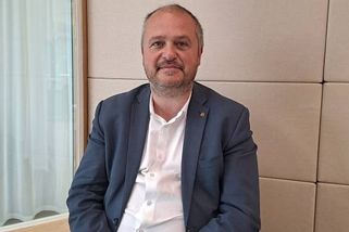 Konec emisních povolenek Babiš nedohodl, říká poslanec Petr Sokol