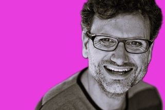 V Gazelách se Patrik Hartl pokusil psát z ženské perspektivy. Akorát ale potvrdil, že je horňák