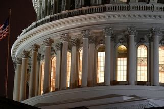 Americká vláda vstoupila do nouzového režimu - Novinky