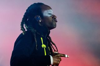 Foto: The Prodigy, The Offspring a Keanu Reeves. Skončil Rock for People - Seznam Zprávy