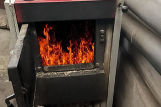 Topení ve starých kotlích bude za týden zakázané. Zjistili jsme, jak budou probíhat kontroly
