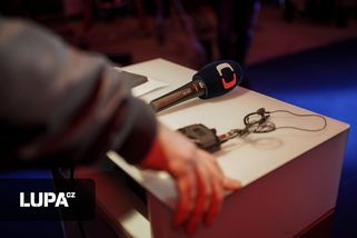 Zaměstnanci ČT a ČRo odmítají koaliční návrh na částečné zrušení poplatků