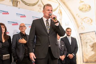 Turek chce vést ministerstvo bez jmenování prezidentem. Právníci varují