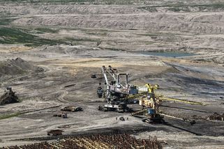 „EU se musí vzpamatovat a otevřít doly a zpracovávat suroviny.“ Čínský drak nás vydírá, říká geolog - Echo24.cz