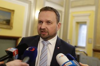 Jurečka o dalším zvyšování penzí: V krajním případě si stát bude muset půjčit - Seznam Zprávy