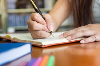 KVÍZ: Jak dobře ovládáte psaní s/z? Otestujte se v našem diktátu