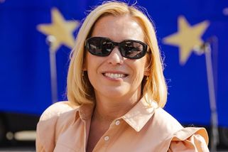 Danuše se nechytá stébla, ale VIP: Nerudová se chlubí podporou slavných - Super.cz