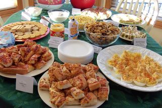 Ideologie prasat v žitě. „Máme se dobře“ není politický program, ale pravicová demagogie