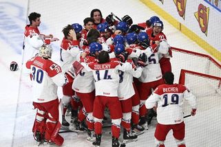 Sen o medailích se splnil. Čeští hokejisté porazili Finsko 8:5 - Seznam Zprávy