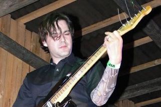 Petr Macinka má tajnou vášeň. Potrpí si na tvrdou muziku a před lety nosil háro jako rocker - Médium.cz