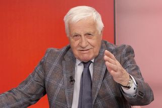 Zvyšovat výdaje na obranu nemusíme. Stačí už nebojovat na Ukrajině, říká Klaus