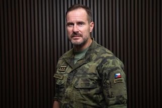 Zpochybnit odhodlání našich vojáků jít bojovat je extrémně škodlivé, říká šéf armády Řehka - Novinky
